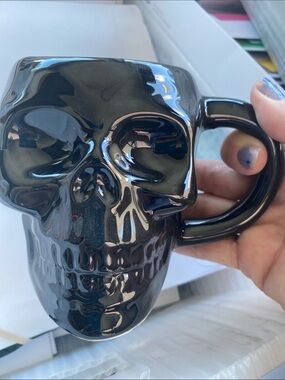 Black Skull Ceramic Coffee Mug